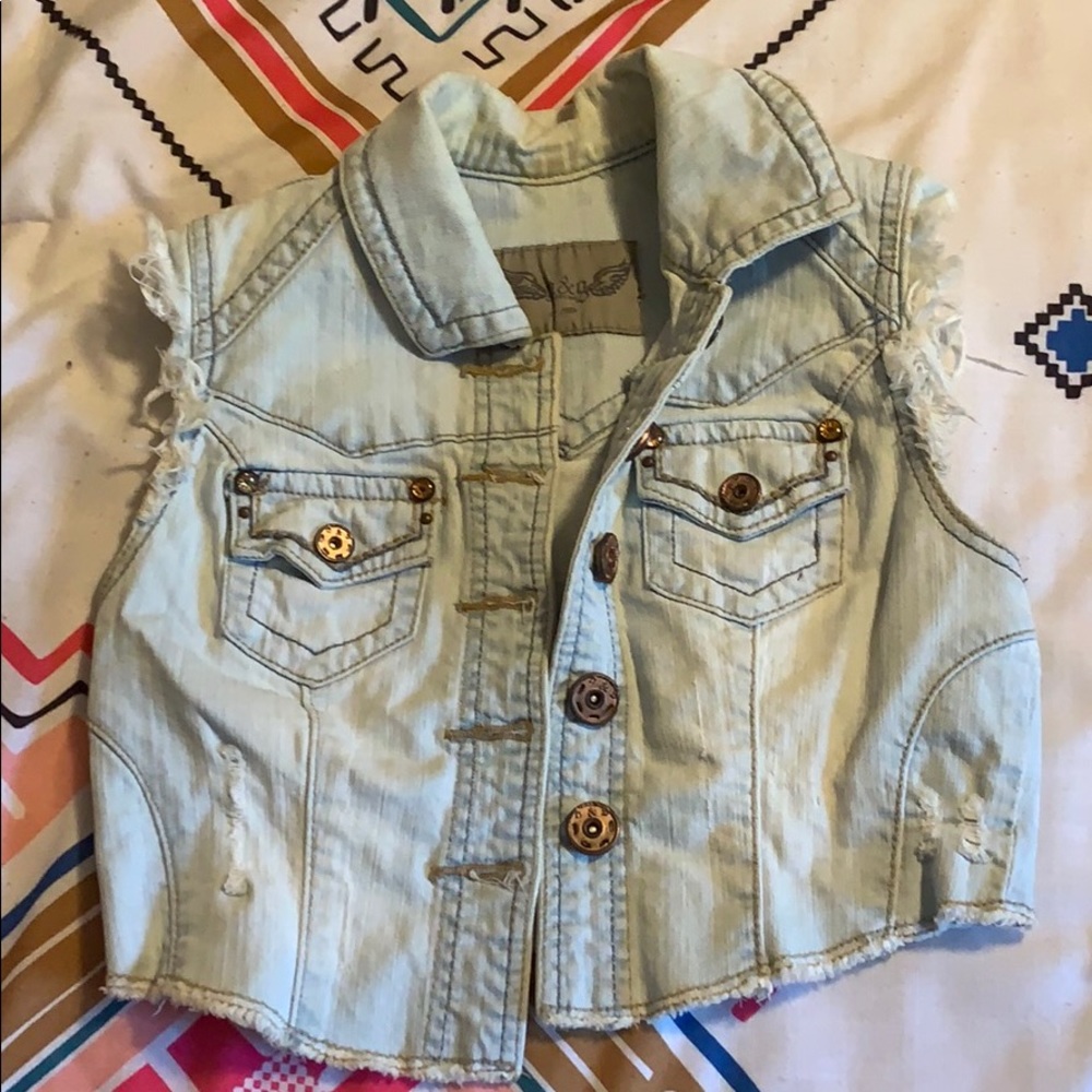 Cut off jean vest